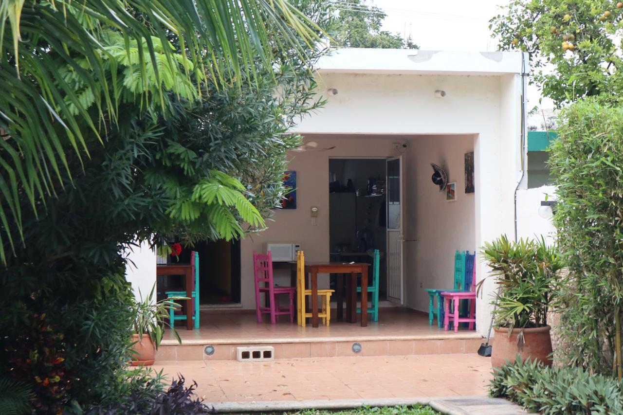 Hotel Aries Y Libra Mérida Exterior photo