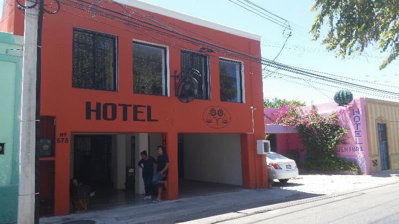 Hotel Aries Y Libra Mérida Exterior photo